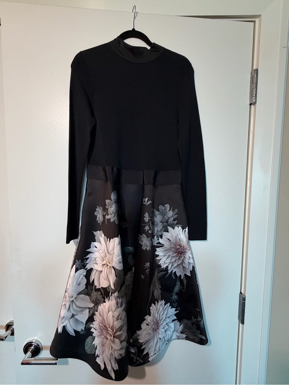 NWT Ted Baker Black and Flowered Dress with Gold Hardware